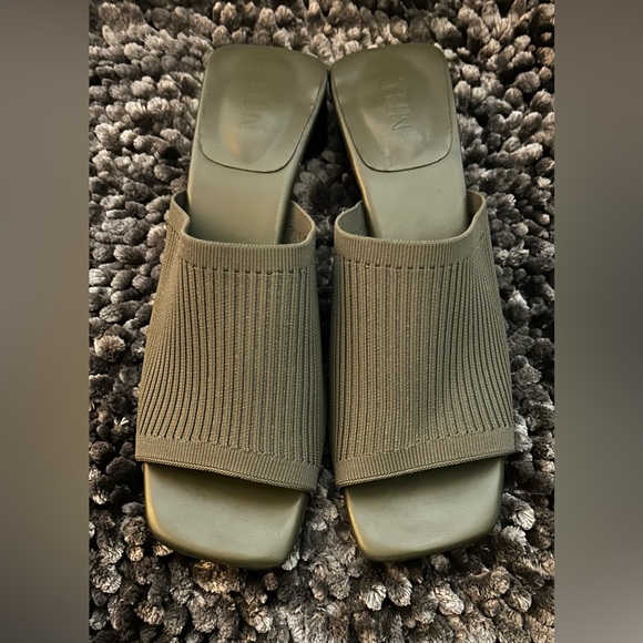 TIJN Olive Green Heels/Slides/Sandals/Shoes Size 10 - Picture 1 of 9